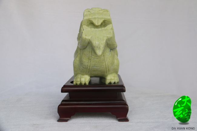 赑屃 大：16800￥ ?。?800￥